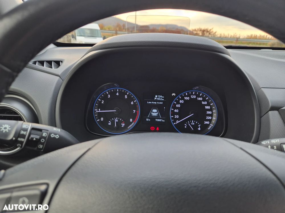 Hyundai KONA - 29