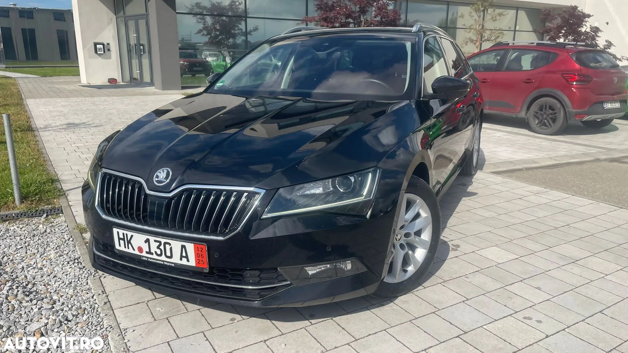 Skoda Superb Combi 2.0 TDI Premium Edition - 1