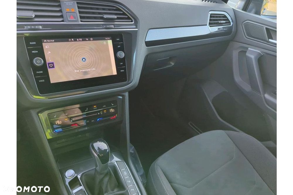 Volkswagen Tiguan 2.0 TSI 4Mot Elegance DSG - 7
