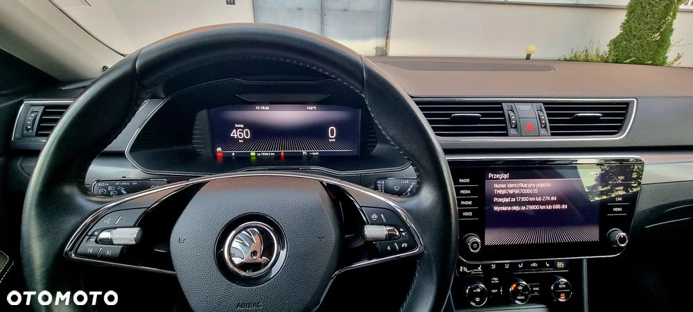 Skoda Superb 2.0 TDI SCR Style DSG - 27