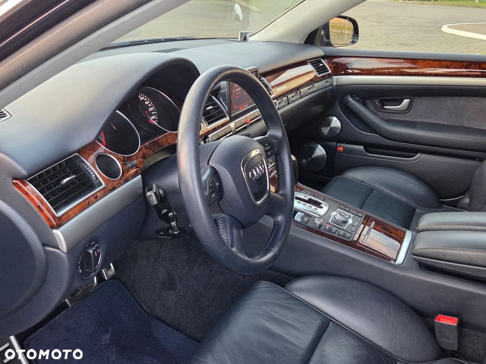 Audi A8 4.2 FSI Quattro - 22
