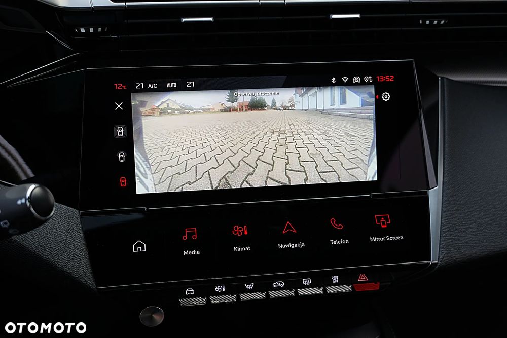 Peugeot 308 BlueHDi FAP 130 EAT8 Stop & Start GT - 31