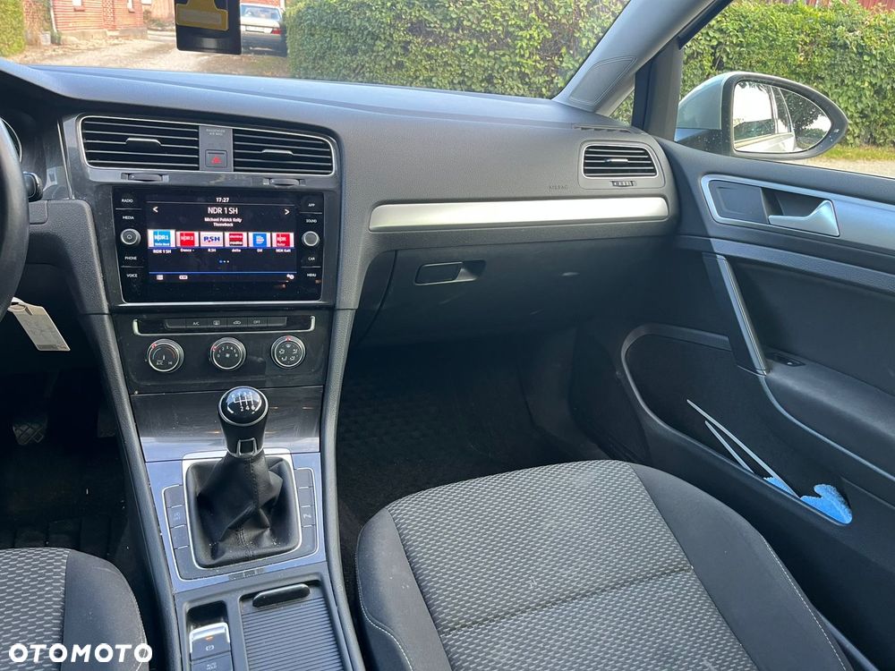 Volkswagen Golf 1.5 TSI BlueMotion ACT Comfortline - 6