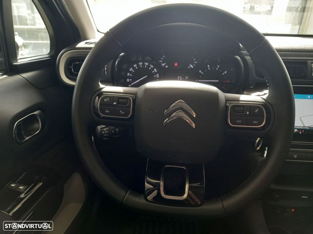 Citroën C3 1.2 PureTech Shine EAT6 - 12