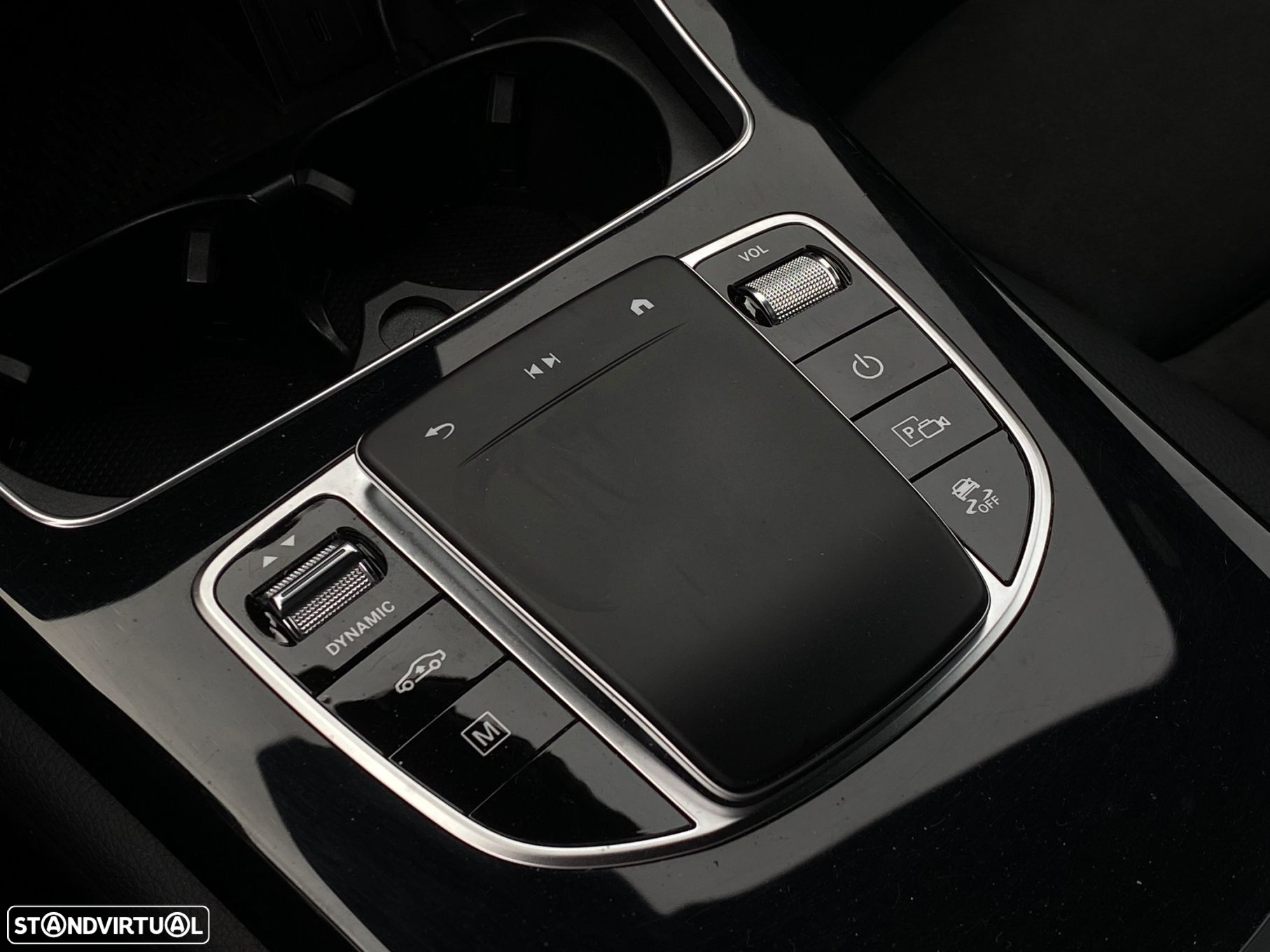 Mercedes-Benz GLC 300 - 23