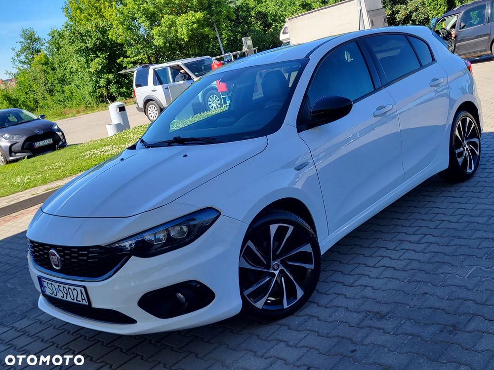 Fiat Tipo 1.4 T-Jet S-Design - 2