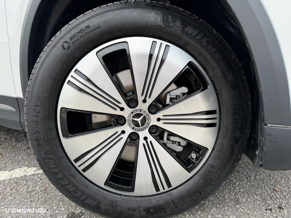 Mercedes-Benz EQA 300 4Matic Edition 1 - 3