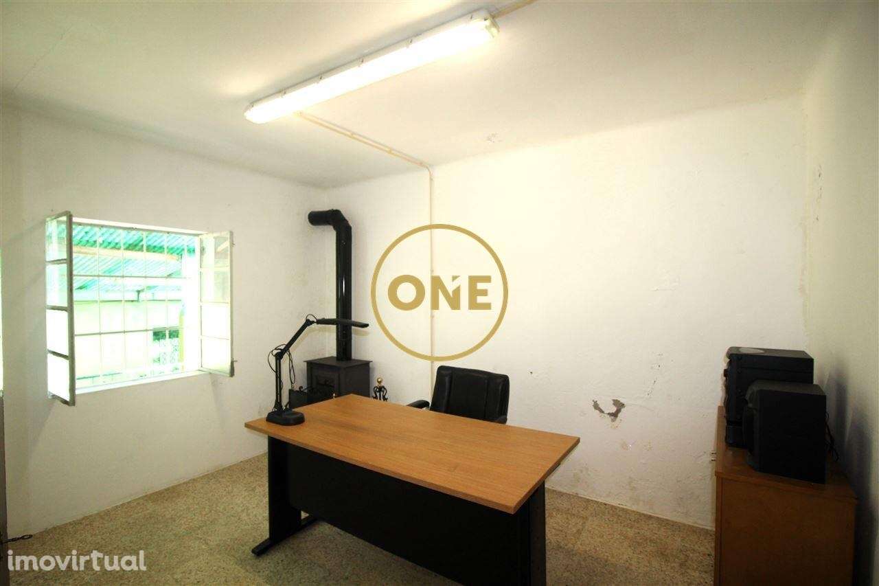 Loja para Arrendamento em Vermoim - Grande imagem: 5/11