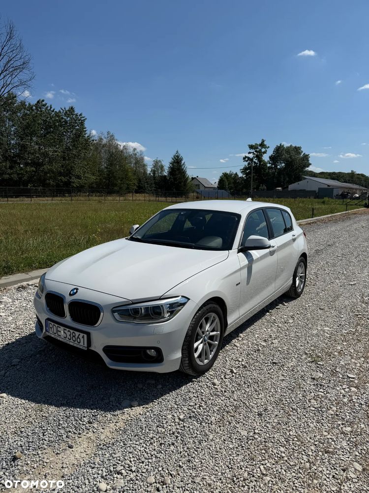 BMW Seria 1 120d Sport Line - 4