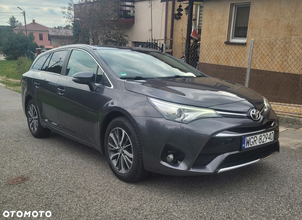 Toyota Avensis Touring Sports 1.8 Multidrive S Edition S+ - 2