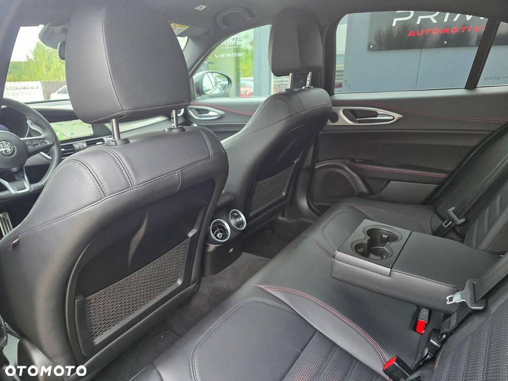 Alfa Romeo Giulia 2.0 Turbo Tributo Italiano Q4 - 23