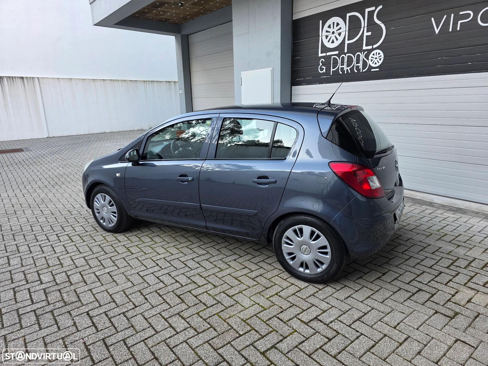 Opel Corsa 1.3 CDTi Enjoy - 4