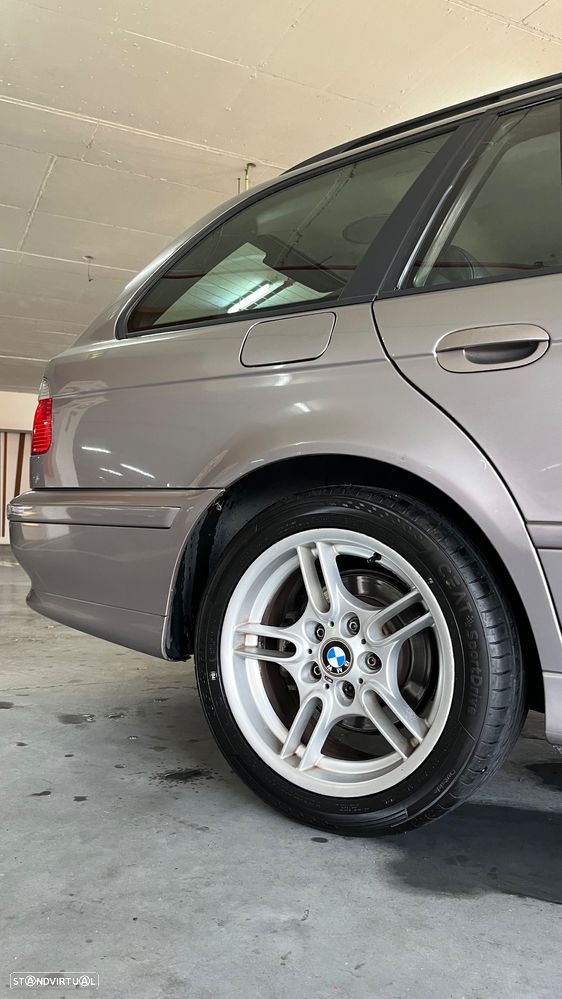 BMW 520 d Touring - 4