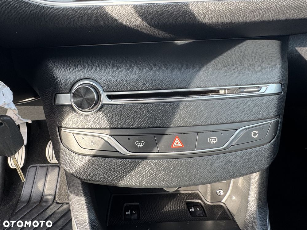 Peugeot 308 - 20