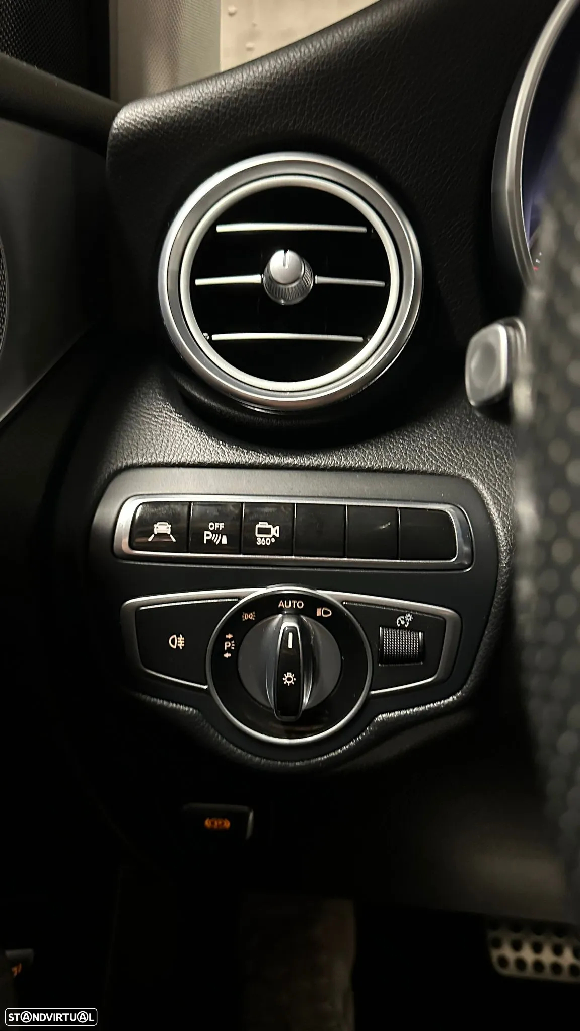 Mercedes-Benz GLC 250 d 4Matic 9G-TRONIC AMG Line - 11
