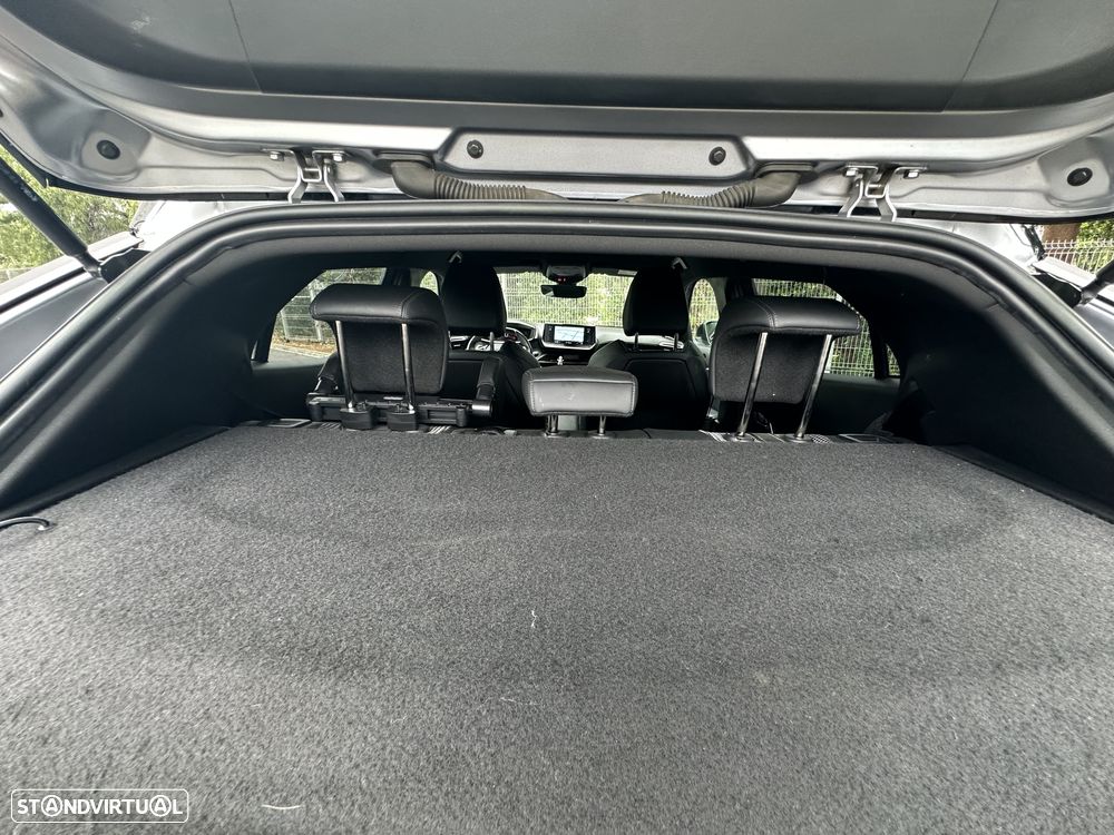 Peugeot 2008 1.2 PureTech GT EAT8 - 7