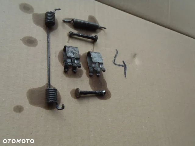 bęben szczęki cylinderek rozpierak hamulec tylny osłona tarcza kotwiczna kostka abs z zawieszenie tył toyota yaris II III 2 3 jak nowe - 30