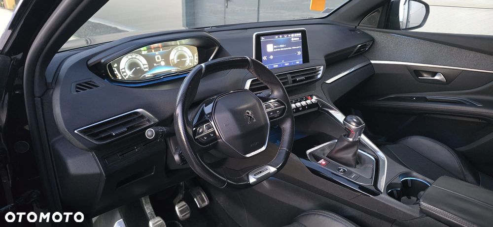 Peugeot 3008 - 5