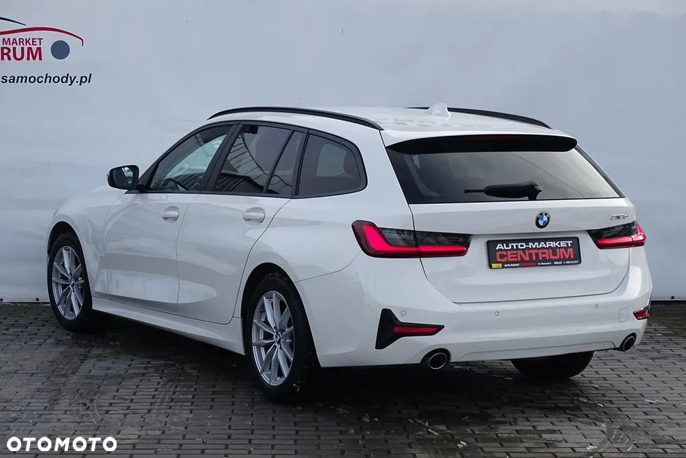 BMW Seria 3 318d Edition Luxury Line Purity - 16