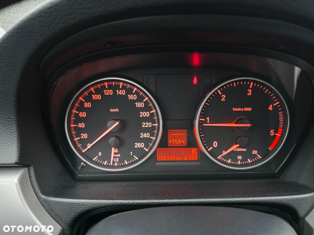 BMW Seria 3 - 22