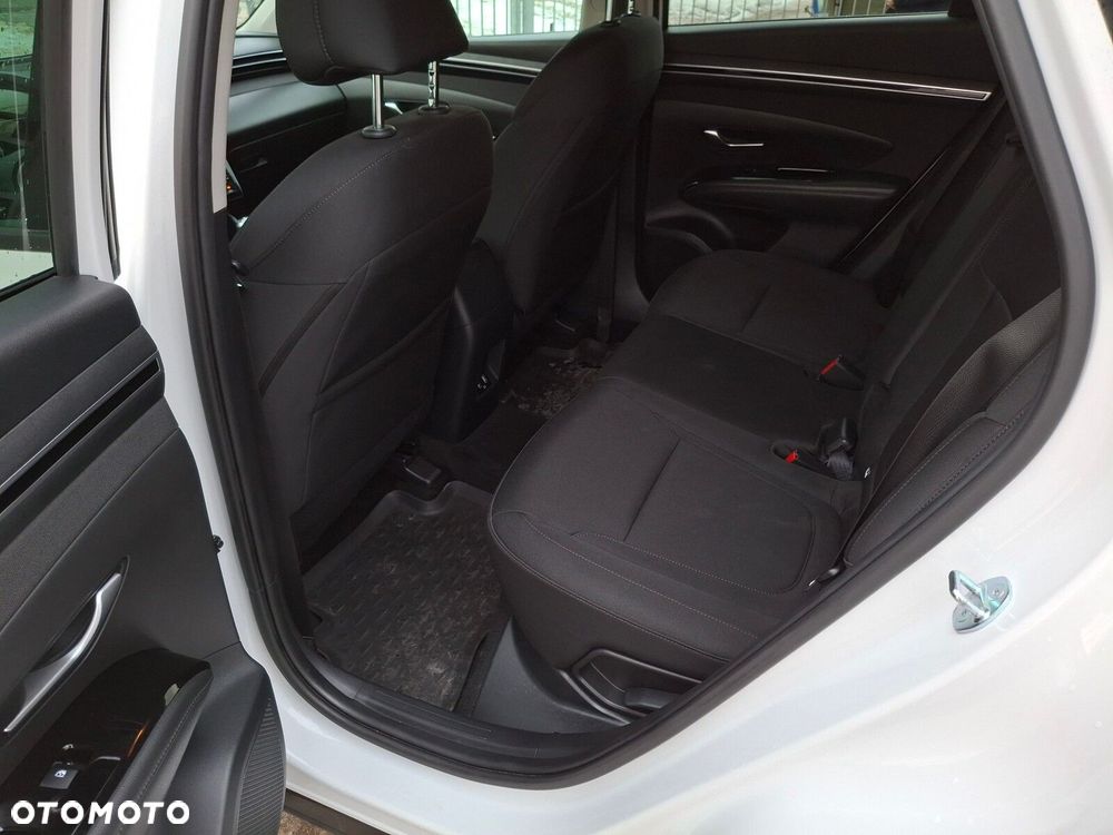 Hyundai Tucson - 11