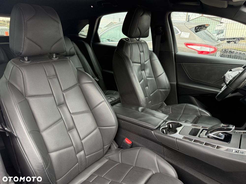 DS Automobiles DS 7 Crossback - 12