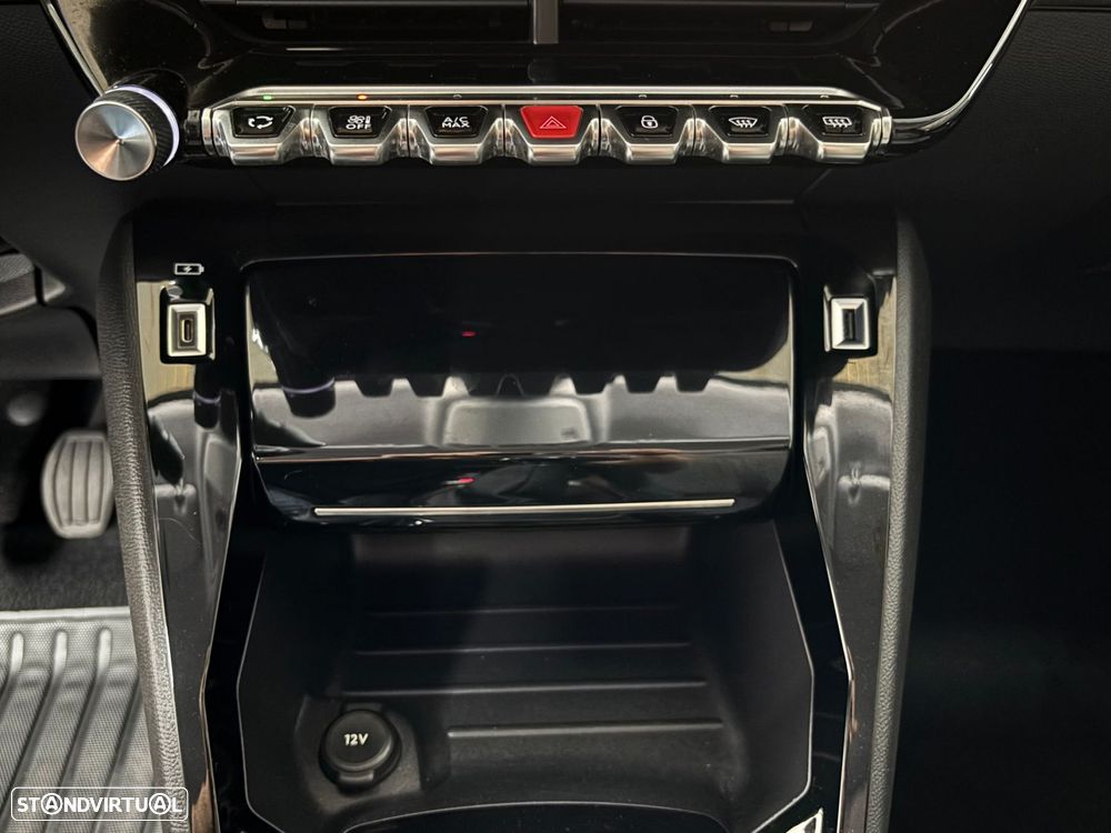 Peugeot 208 1.2 PureTech Allure Pack - 18