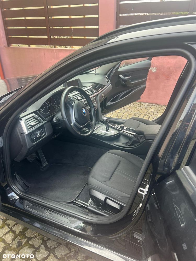 BMW Seria 3 316d - 9