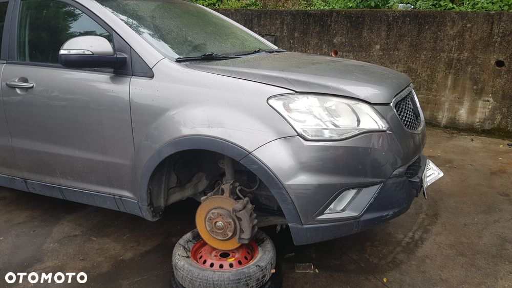 SSANGYONG KORANDO III PRZED LIFT EAX MASKA ZDERZAK BLOTNIKI LAMPY CHLODNICE PRZOD KPL - 4