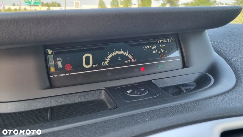 Renault Scenic - 9