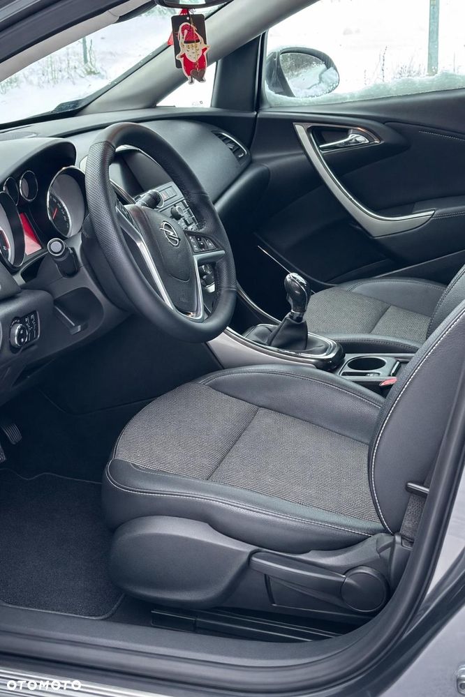 Opel Astra 1.7 CDTI Cosmo - 17