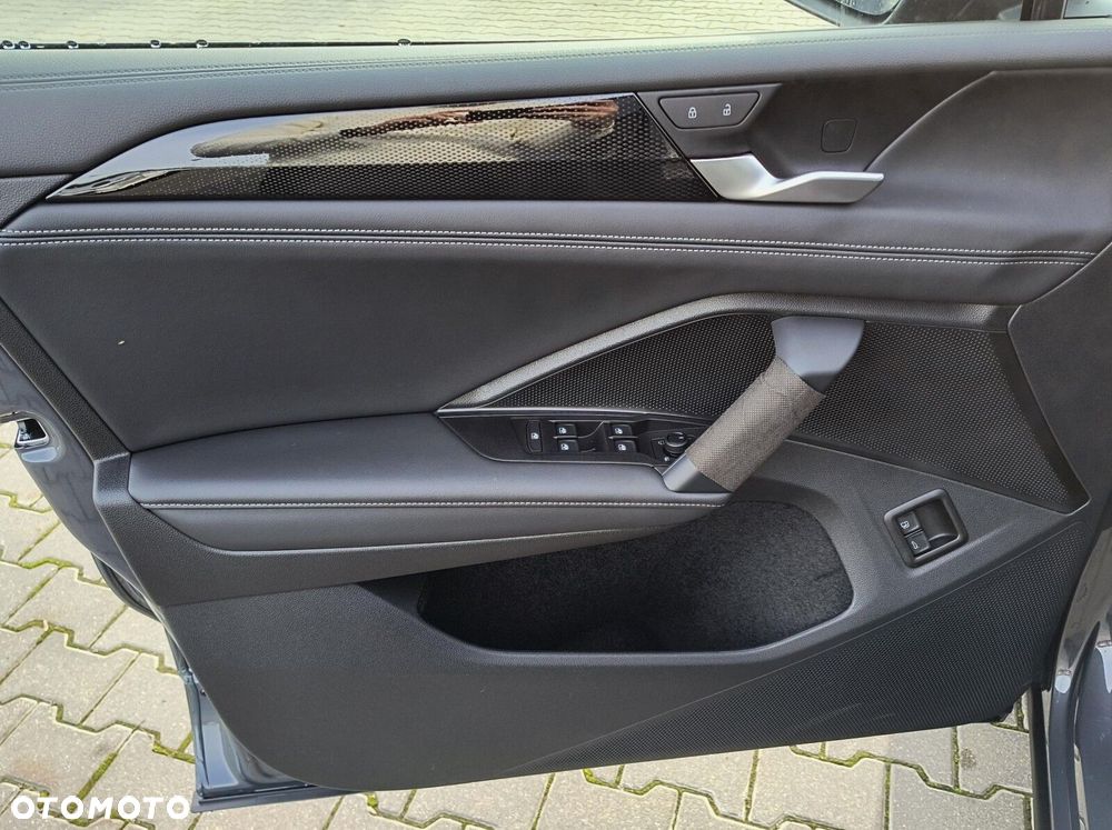 Volkswagen Tiguan - 22