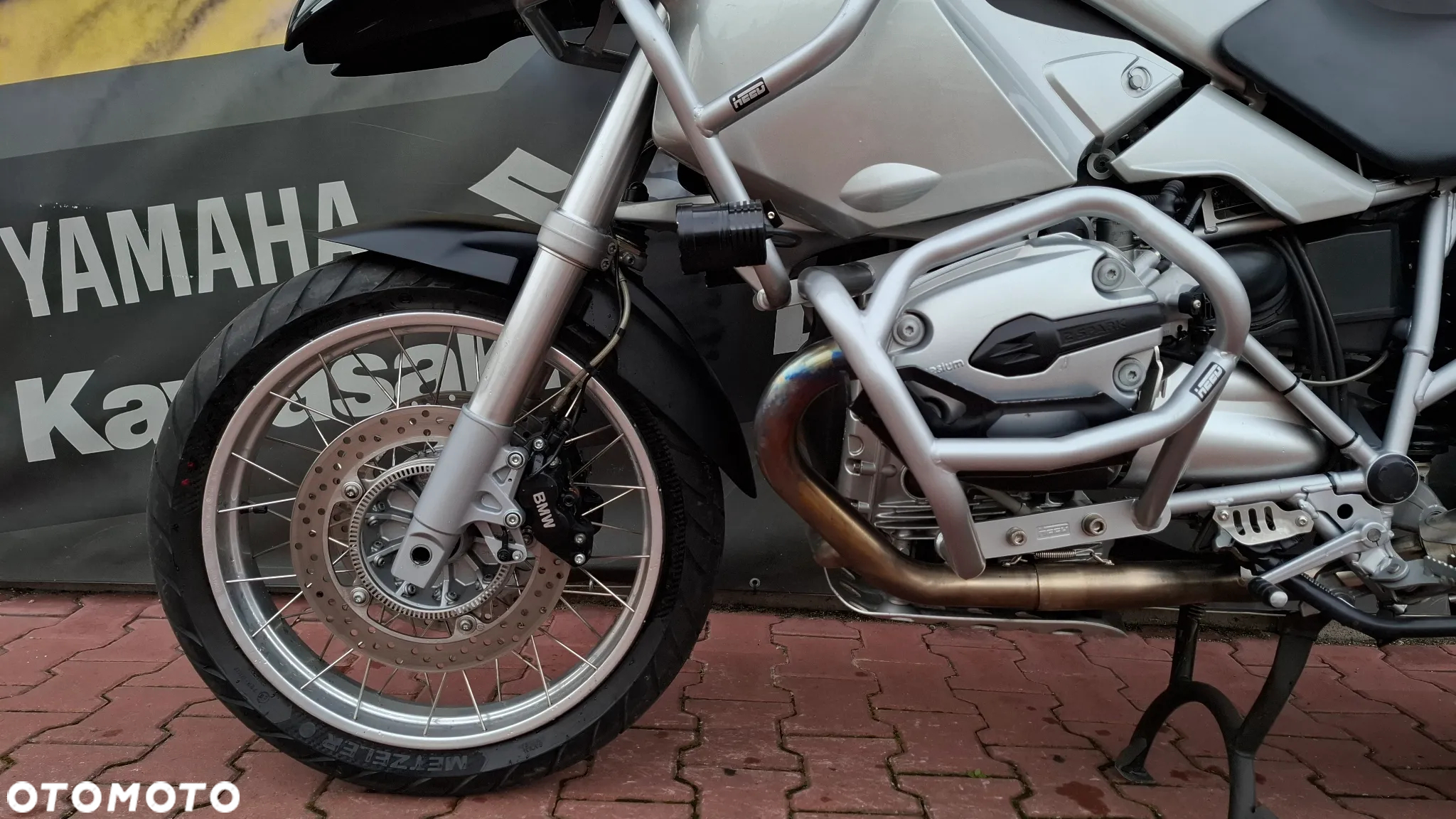 BMW R - 19