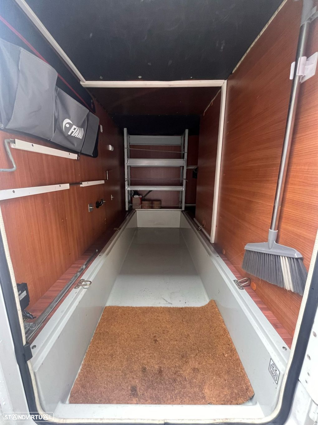 Itineo SB 740 Integral Garagem XL  Cama XL - 27