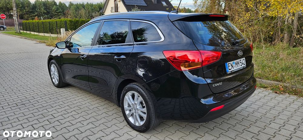 Kia Ceed - 6