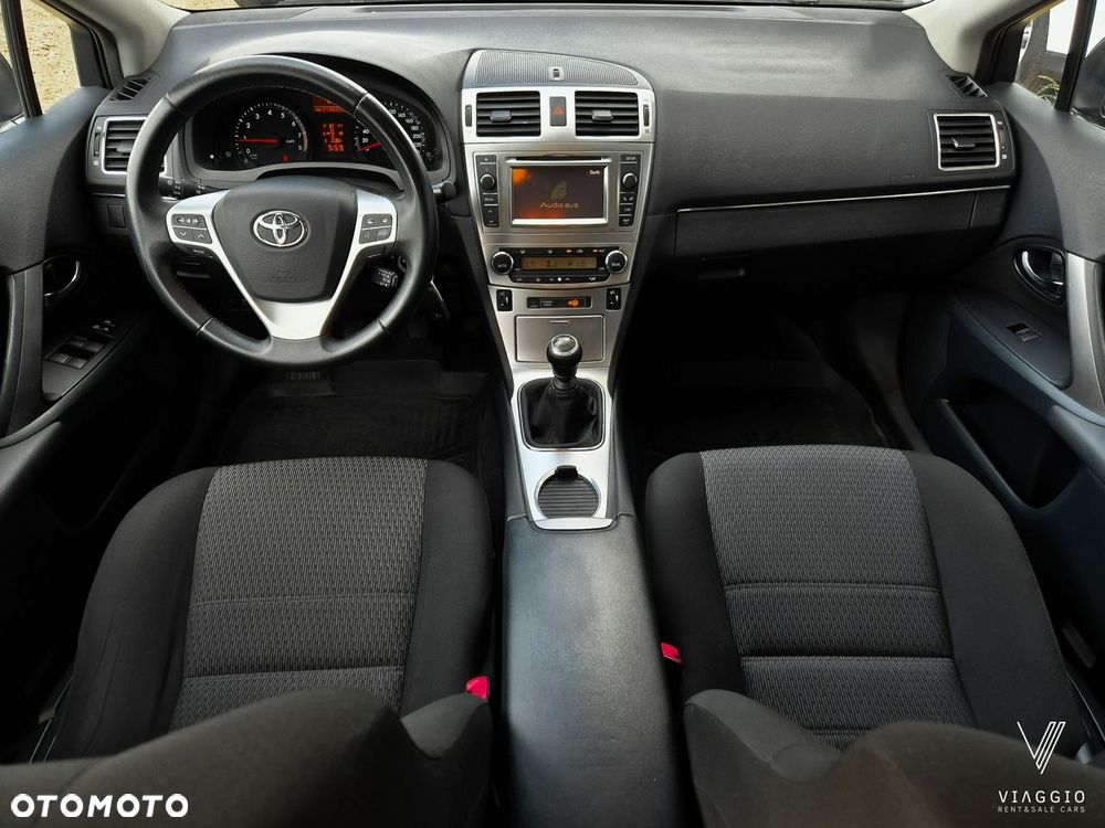 Toyota Avensis 1.8 Sol EU5 - 21