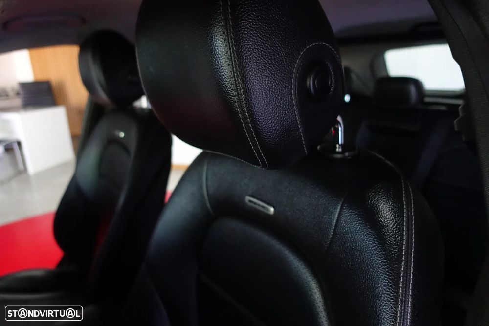 Mercedes-Benz C 350 e T 7G-TRONIC AMG Line - 41