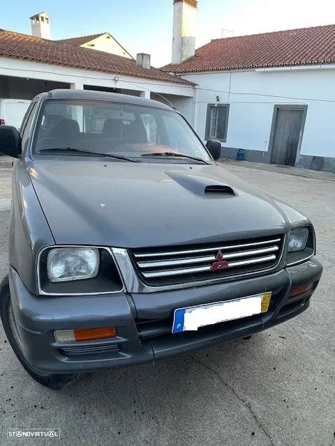 Mitsubishi L200 2.5 TD Strakar CD - 2