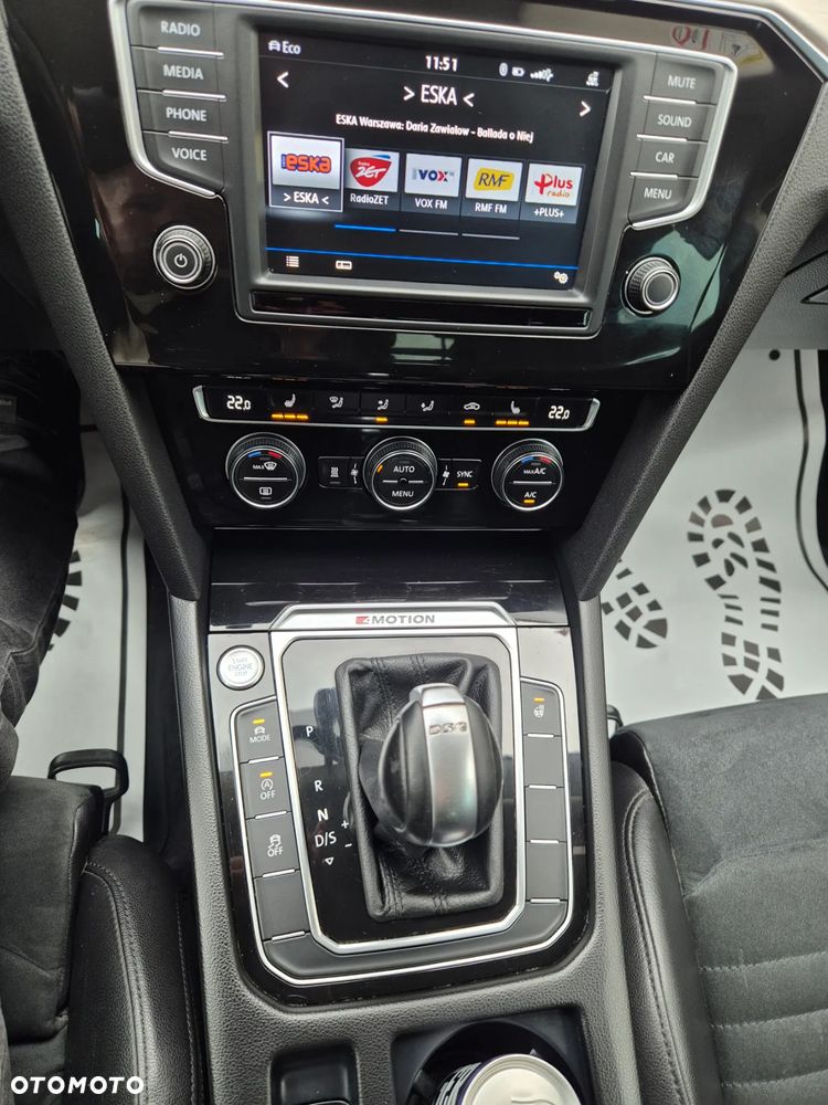 Volkswagen Passat Variant 2.0 TDI SCR 4Motion DSG (BMT) Highline - 22