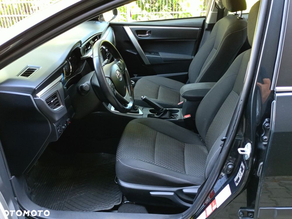 Toyota Corolla 1.6 Comfort - 8