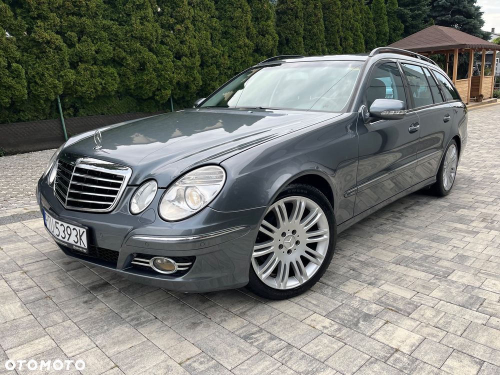 Mercedes-Benz Klasa E 350 4Matic Avantgarde Sport Edition - 1
