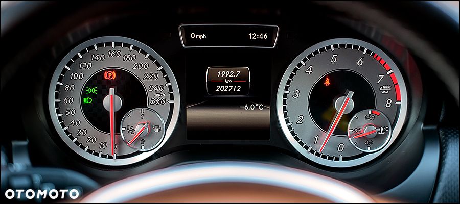 Mercedes-Benz Klasa A 180 (BlueEFFICIENCY) Urban - 21