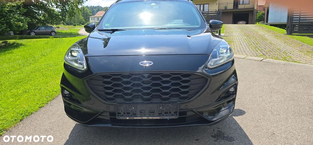 Ford Kuga 2.0 TDCi 2x4 ST-Line - 23