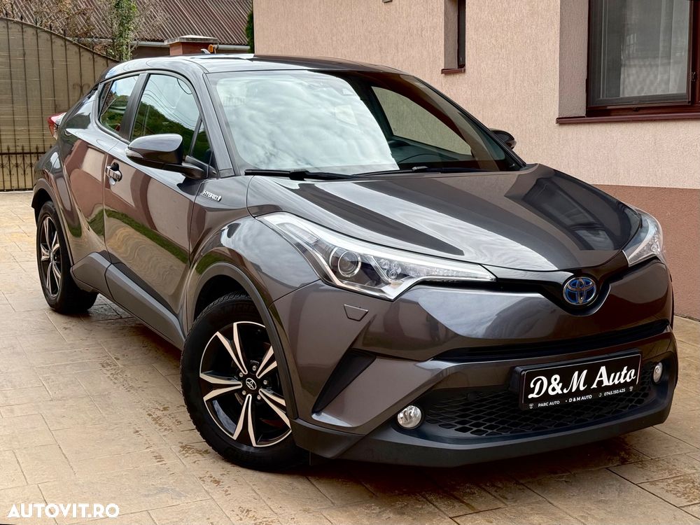 Toyota C-HR - 4