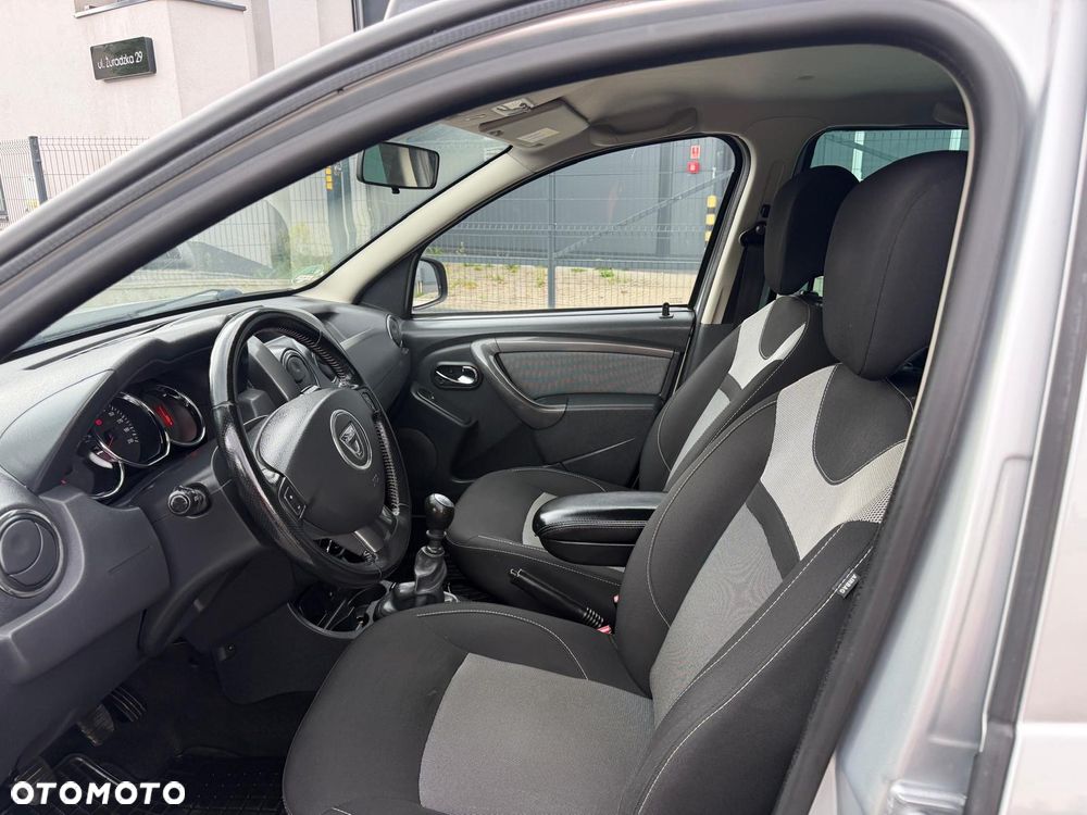 Dacia Duster TCe 125 2WD Prestige - 23