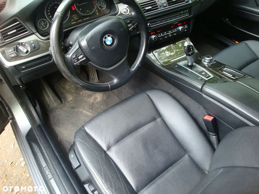 BMW Seria 5 520d - 10