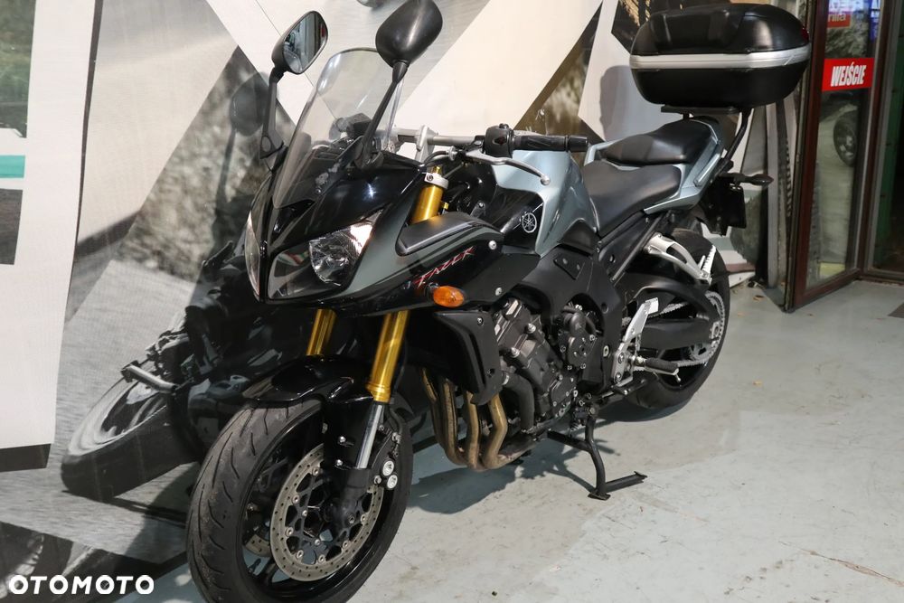 Yamaha FZ - 2