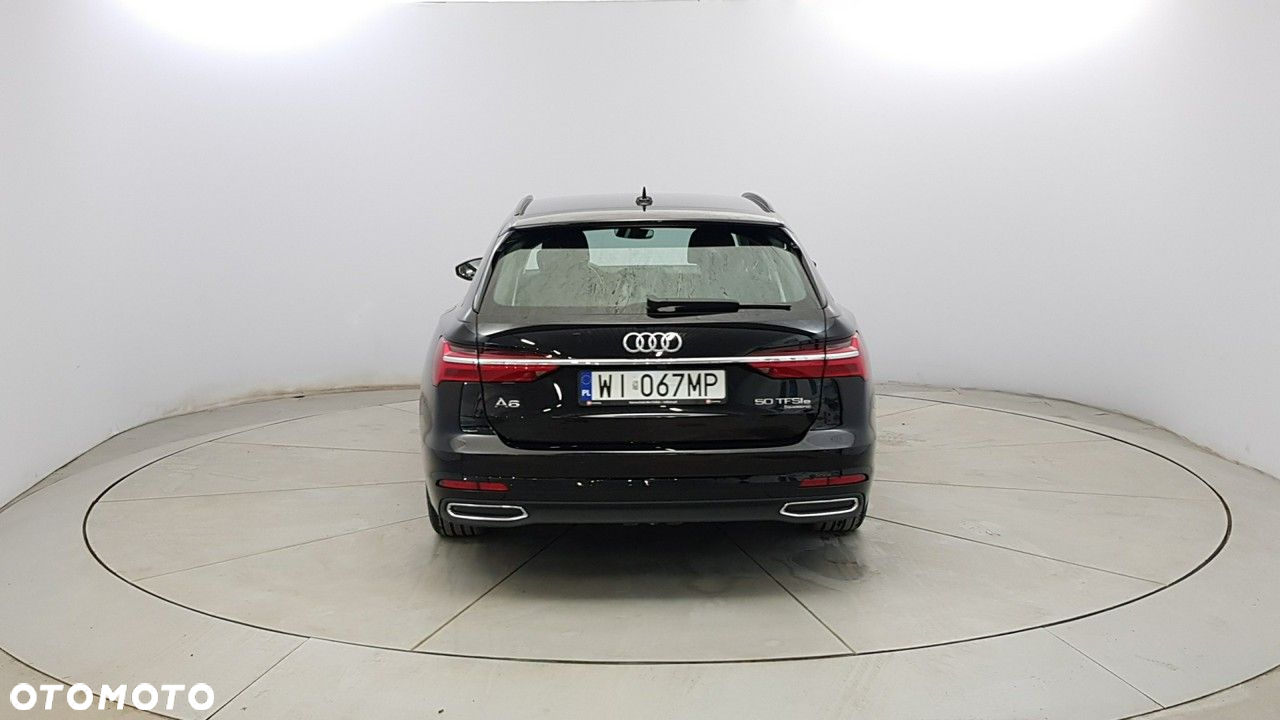 Audi A6 - 6
