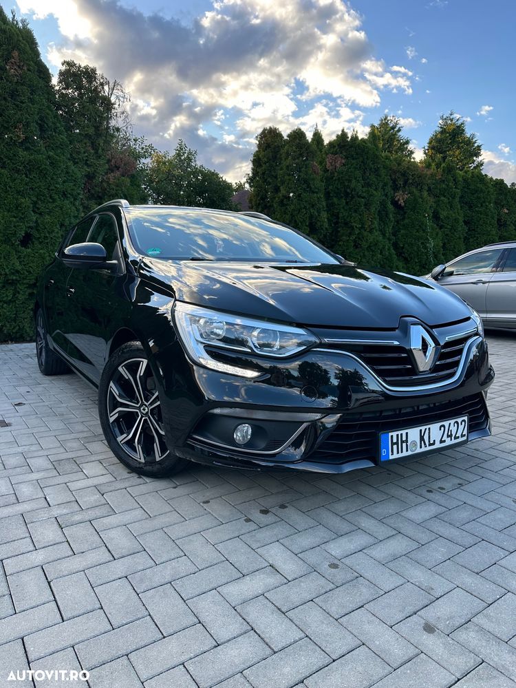 Renault Megane 2016 photo 2