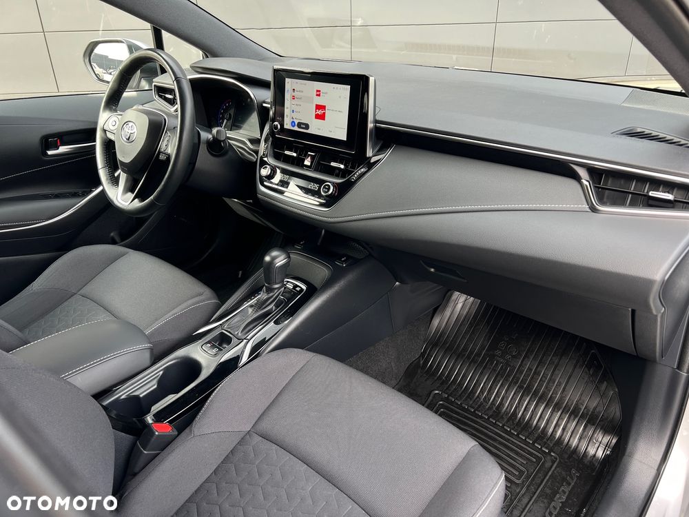 Toyota Corolla 1.8 Hybrid GPF Executive - 34